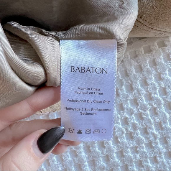 Aritzia - Babaton - Rolando Faux Suede Top - Tan - Picture 5 of 11